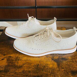 Cole Haan Women's OriginalGrand Stitchlite Wingtip Oxfords, Women's 10, Silver